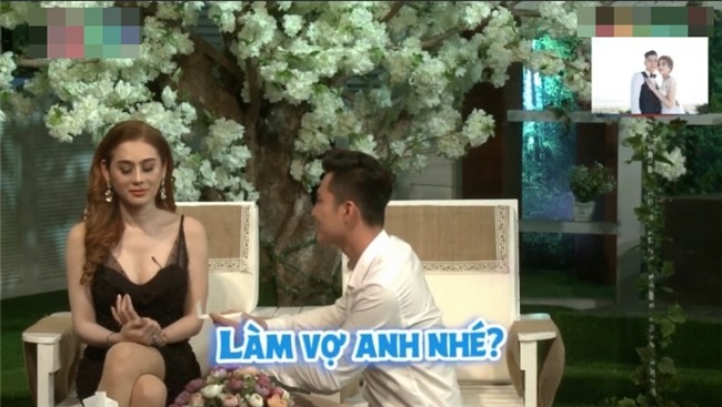 6 tháng sống chung, Lâm Khánh Chi vẫn rơi nước mắt khi ông xã quỳ gối cầu hôn-3