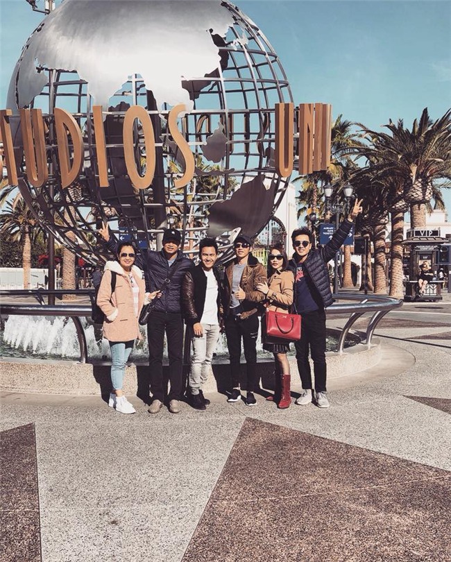 Hiếm hoi lắm mới có ảnh chung cùng con ruột, bố con Hoài Linh trông giống hệt anh em - Ảnh 5.