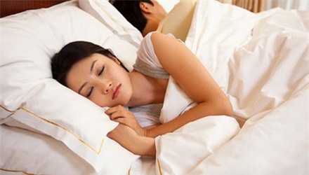 8 dau hieu cho thay cuoc hon nhan cua ban dang ben bo vuc nguy hiem - 2