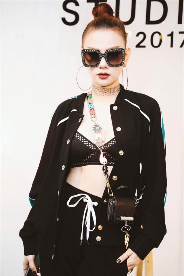 Sau ly hôn, Thu Thủy lên đời phong cách sexy vạn người mê-8