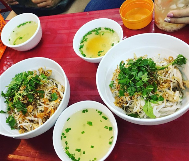 5 quán ăn nổi tiếng Hà Nội bỗng nhiên đóng cửa: Quán bặt tăm không dấu vết, quán hồi sinh trong sự chào đón của thực khách - Ảnh 12.