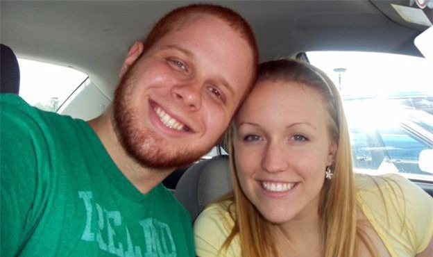 Cho bạn trai ôm lần cuối trước khi chia tay, cô gái xinh xắn đau đớn lãnh 32 nhát dao tưởng như đã bỏ mạng - Ảnh 2.