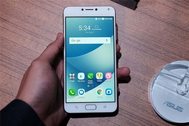 10 dien thoai gia re mua cuoi nam hinh anh 9