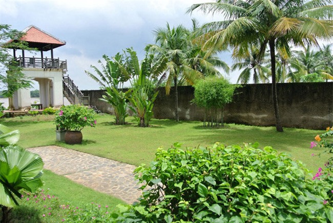 cuoc song giau co nhu mo cua 3 a hau dai dien cho the he 7x, 8x va 9x - 2