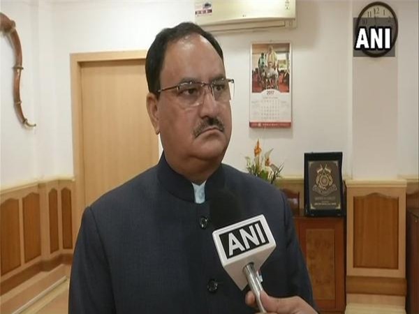 chuan bi hoa tang, bo me bat ngo phat hien con trai so sinh van con song - 2