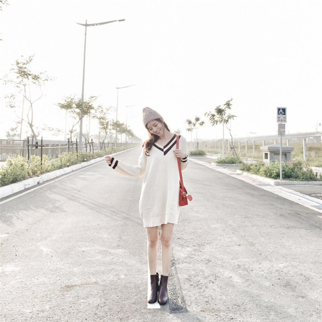 Váy len đúng là món đồ dễ mặc nhất, và bạn nhất định phải sắm 1 chiếc cho đông này - Ảnh 3.