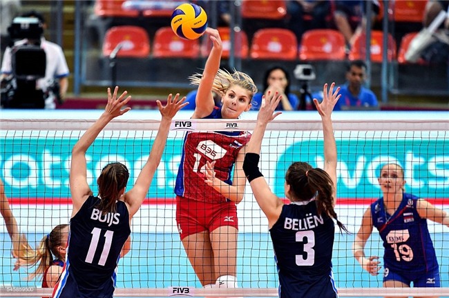 Vẻ đẹp của thiên thần bóng chuyền Nga - Irina Fetisova - Ảnh 3.