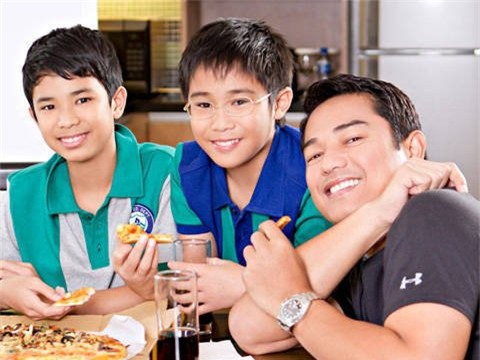 3 điều ưu tiên khi dạy con của ông bố nổi tiếng khiến nhiều cha mẹ tâm đắc - Ảnh 1.