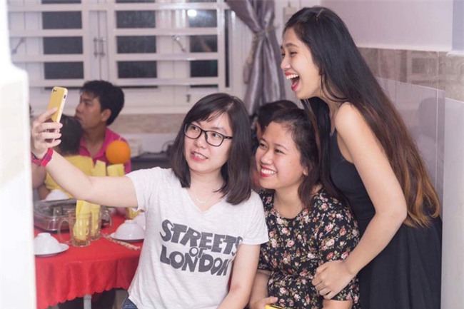 Bà mẹ tăng đến 100kg khi mang bầu, sau khi sinh lột xác còn xinh hơn thời con gái - Ảnh 6.