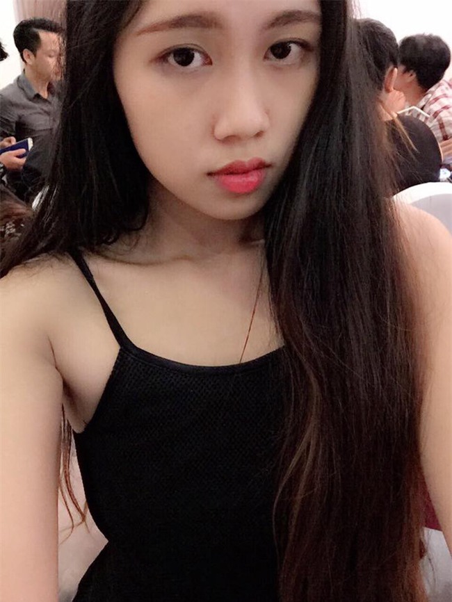 Bà mẹ tăng đến 100kg khi mang bầu, sau khi sinh lột xác còn xinh hơn thời con gái - Ảnh 8.