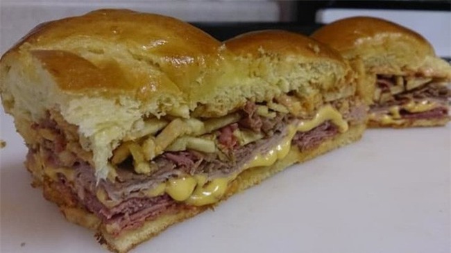 10 loại sandwich đơn giản nhưng ăn là nghiện trên thế giới - Ảnh 2.