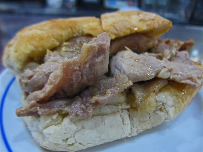 10 loại sandwich đơn giản nhưng ăn là nghiện trên thế giới - Ảnh 6.