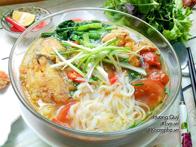 8 địa chỉ ăn bánh đa cá rô đồng ngon tại Hà Nội