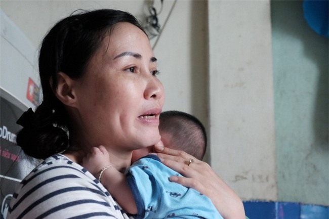 Người phụ nữ cưu mang bé trai bị bỏ rơi suốt 3 tháng trời có nguy cơ không được nhận con nuôi - Ảnh 4.