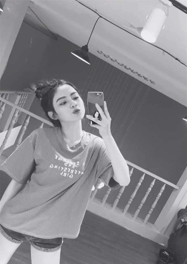 Tăng 8kg so với thời cấp 2, cô bạn Long An dậy thì trên cả thành công! - Ảnh 10.