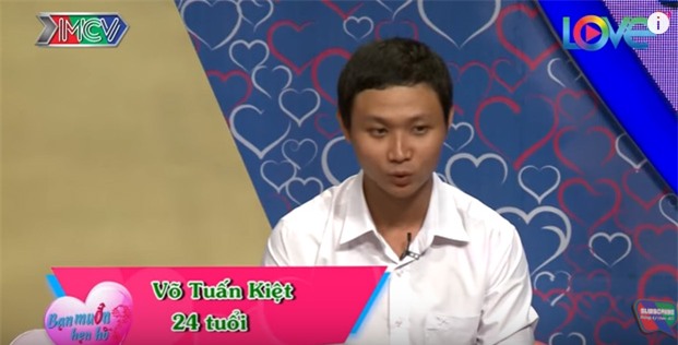 Chắc như đinh đóng cột tán được người đẹp, ai ngờ phút chót cô gái lật kèo khiến chàng trai ngơ ngác-1