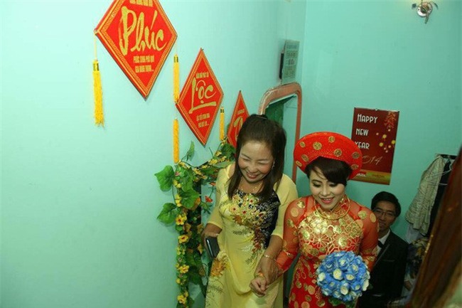 Có mẹ chồng giúp đánh răng, rửa mặt ngay tại giường đẻ, nàng dâu bỗng nổi danh khắp MXH - Ảnh 2.