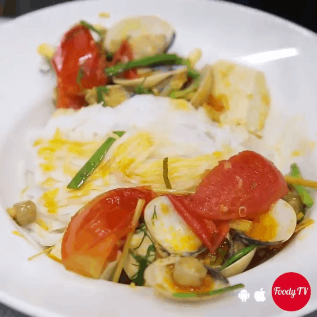 2 món phở đang khiến cộng đồng ẩm thực Sài Gòn sôi sục: Tô ngập thịt bò giá 2,3 triệu, tô sang chảnh với nguyên chú tôm hùm - Ảnh 12.