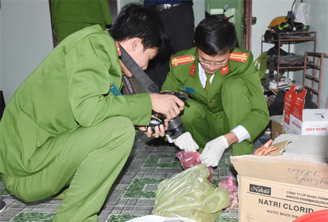 'Be gai 20 ngay tuoi chet ngat do bi chan duong ho hap' hinh anh 2