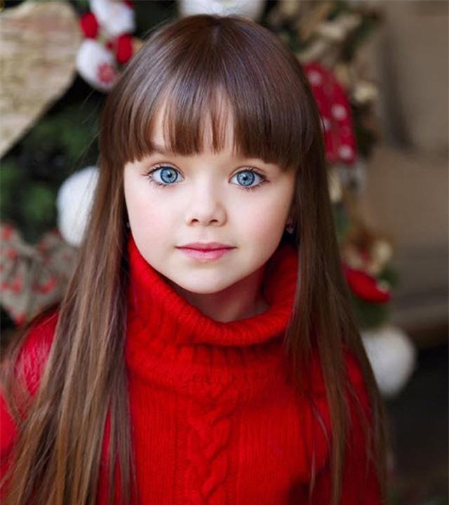 ve dep hut hon cua be gai giong het bup be, duoc ca ngoi "xinh dep nhat the gioi" - 16