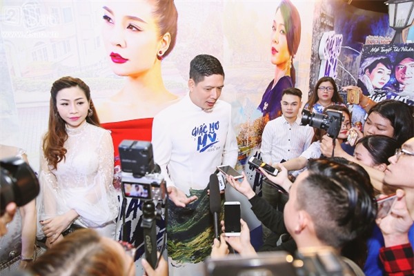 Giữa tâm bão ngoại tình, Bình Minh vẫn vui vẻ đi ra mắt phim mới-3