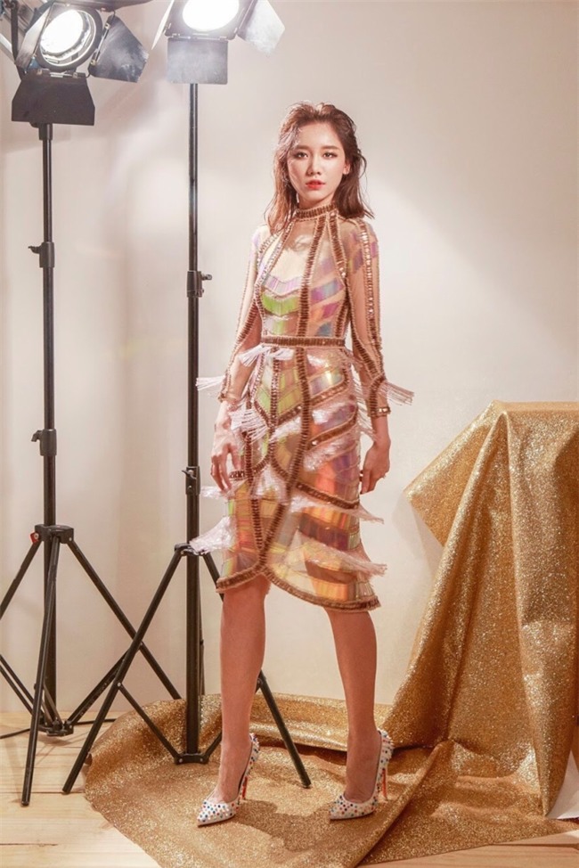 Liên tục mặc chung đồ, Hari Won vẫn đẹp bất chấp không có đối thủ-5