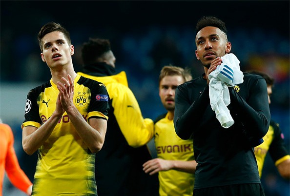 Lap sieu pham ha Dortmund, Ronaldo di vao lich su cup chau Au hinh anh 14