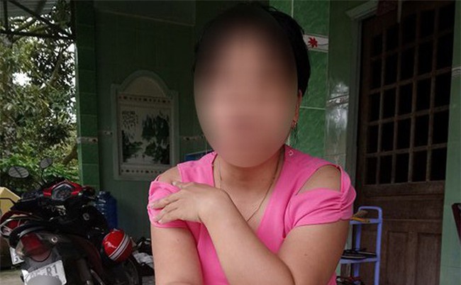 Mẹ cháu bé bị bà ngoại siết cổ chết: