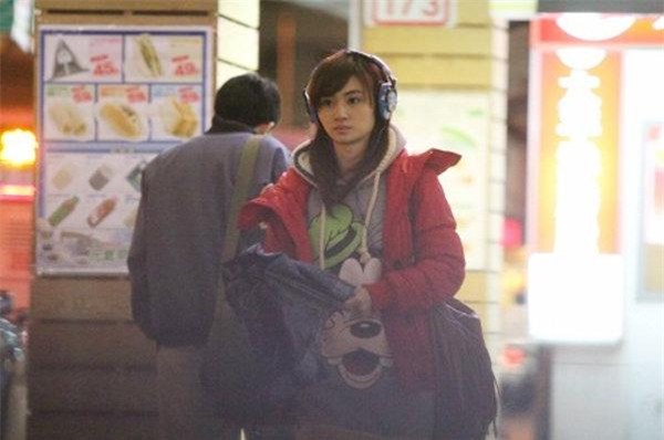 mac ke showbiz day ke ngoai tinh, cac sao nay luon chung thuy voi "thanh mai truc ma" cua minh - 14