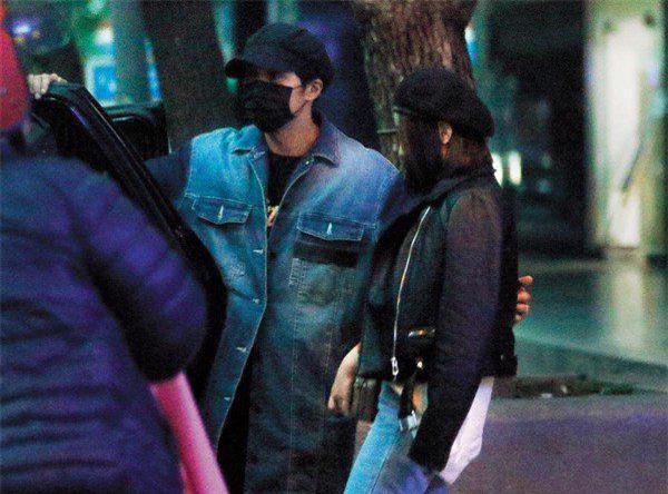 mac ke showbiz day ke ngoai tinh, cac sao nay luon chung thuy voi "thanh mai truc ma" cua minh - 16