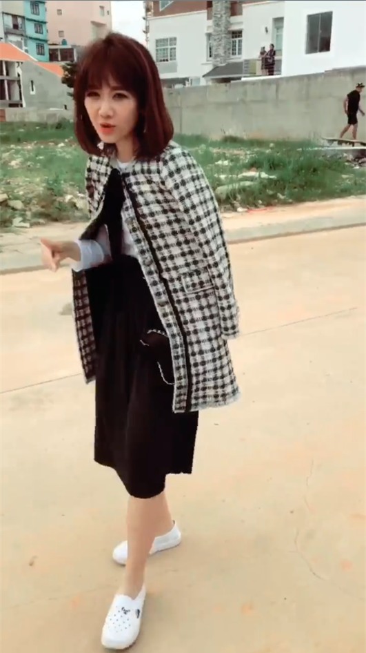 Bị tố mặc hàng hiệu mà đi giày dởm, Hari Won nói lái: Đừng có hỏi tiền vì tiền không là tất cả-2