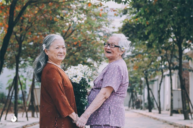 Cụ bà 80 tuổi diễn Em gái mưa và câu chuyện xúc động phía sau - Ảnh 7.