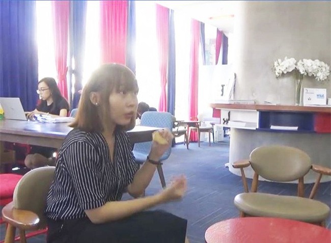 TP.HCM: Nữ sinh viên 20 tuổi hốt hoảng phát hiện chất lạ trong áo nịt ngực nhãn mác Trung Quốc - Ảnh 2.