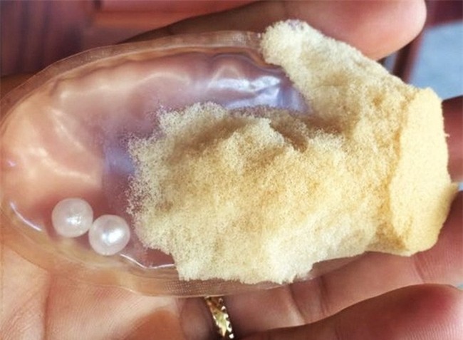 TP.HCM: Nữ sinh viên 20 tuổi hốt hoảng phát hiện chất lạ trong áo nịt ngực nhãn mác Trung Quốc - Ảnh 3.