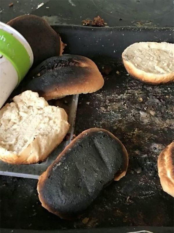 tron tien nha, me 3 con con de lai ca nui rac khien chu nha ton tram trieu sua chua - 7