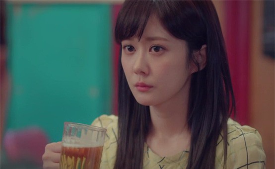 Cái kết bất ngờ cho cô nàng thi thoảng lại lén nhét tiền vào ví bạn trai nghèo - Ảnh 2.