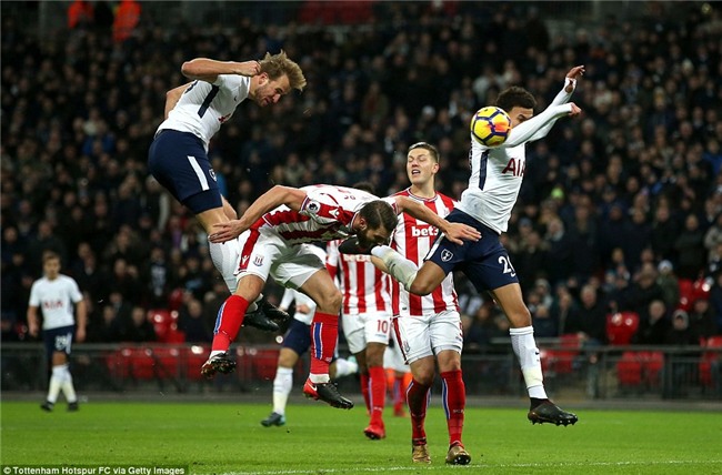 Harry Kane lập cú đúp, Tottenham đẩy Arsenal xuống thứ 6 - Ảnh 6.