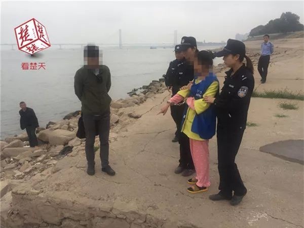 Vợ cùng nhân tình hợp mưu giết chồng vứt thi thể xuống sông, ngờ đâu nửa tháng sau người chồng trở về - Ảnh 3.