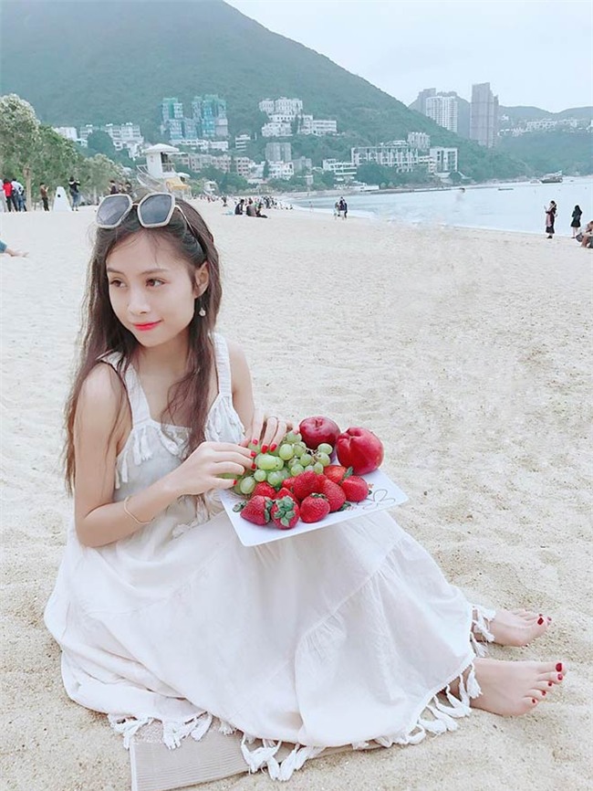 lay chong tay, “hot girl dat nhan” song sung suong chang kem con nha giau - 9