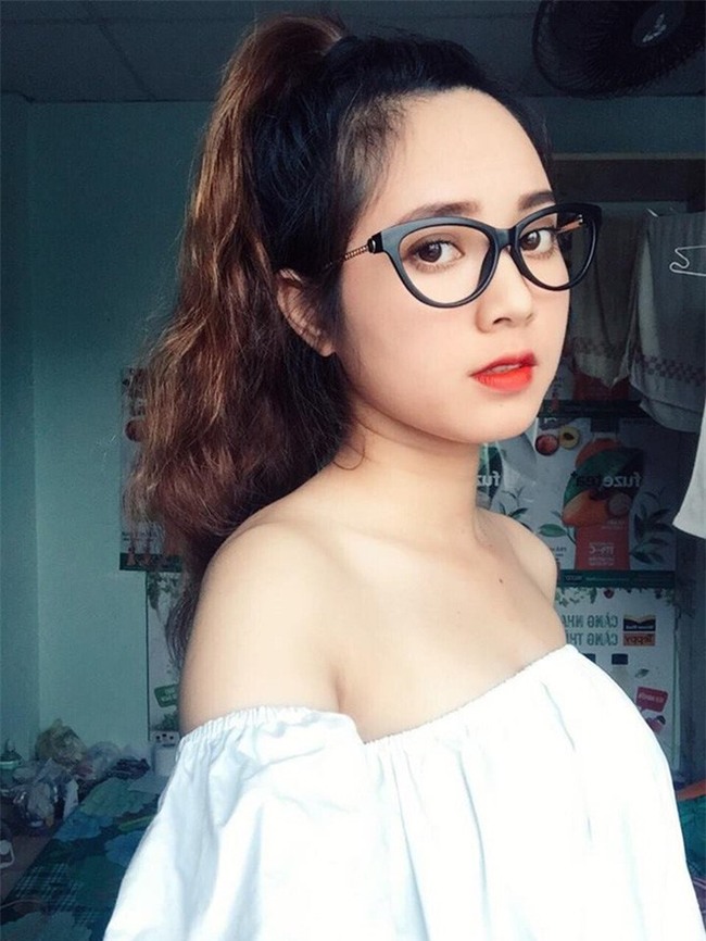 Bôi rượu thuốc bắc để bong da tái tạo, cô gái trẻ bị nổi mụn chi chít, chảy dịch ngứa khắp mặt - Ảnh 6.