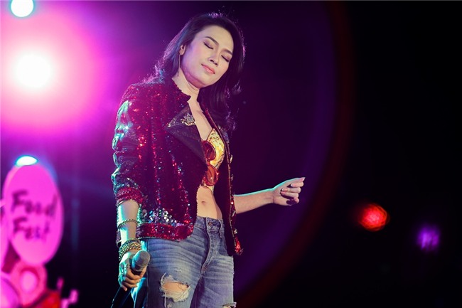 Mỹ Tâm khiến hàng ngàn fan phát cuồng khi thể hiện điệu nhảy say rượu trứ danh-5