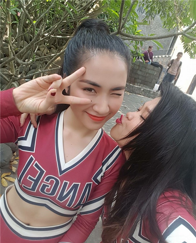 Clip: Chết cười với màn cầu hôn lầy lội nhất quả đất của Hòa Minzy-6