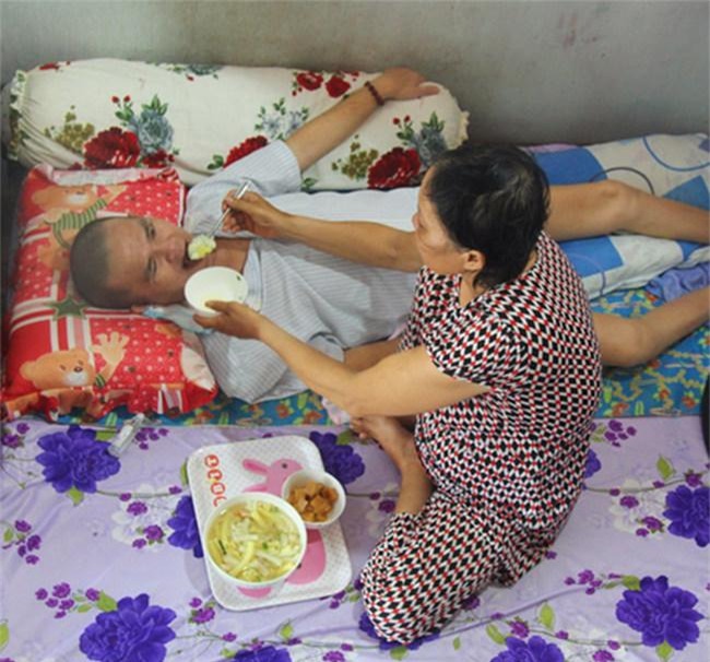 chuyen tinh muon mang cua nguoi phu nu nen duyen vo chong tu coc tra da - 3