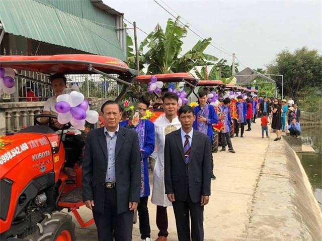 tam su cua co dau, chu re trong man an hoi bang may cay doc dao o hai duong - 1