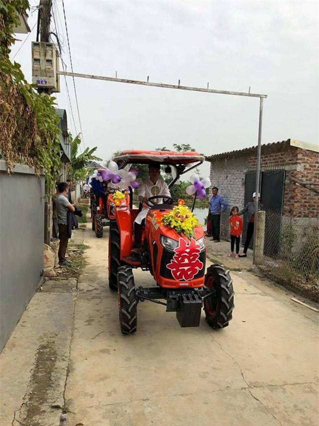 tam su cua co dau, chu re trong man an hoi bang may cay doc dao o hai duong - 4