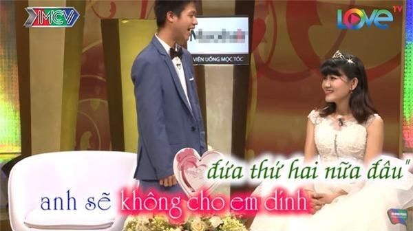 vo chong son: chet cuoi voi anh chong tre con, khong dam 'gan gui' vo bau vi so 'trung con' - 17