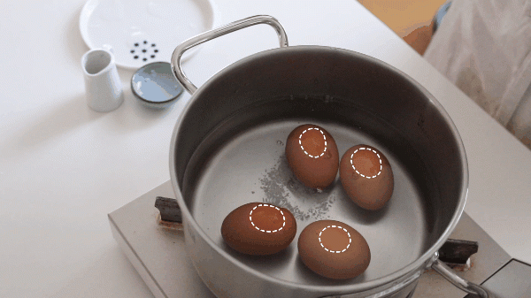 trung ga moi lay ra tu tu lanh luoc the nao moi chuan? - 3