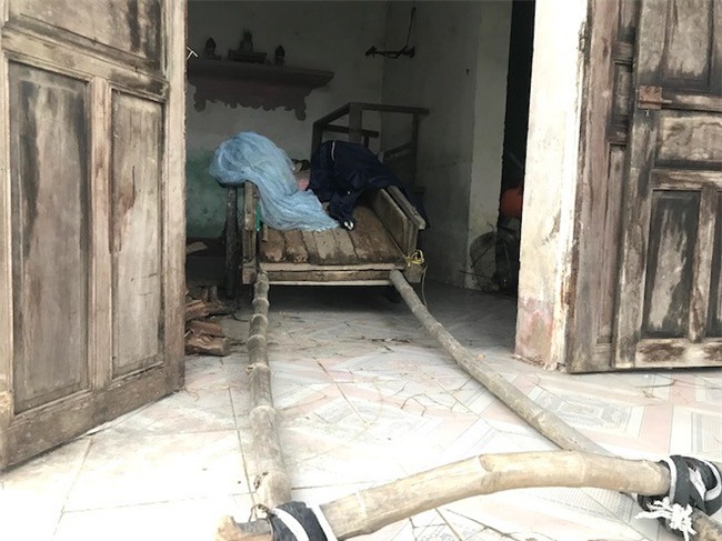 Con trai đánh bố gãy xương, bầm tím khắp người: Nó còn mang xăng định đốt cả bố - Ảnh 5.