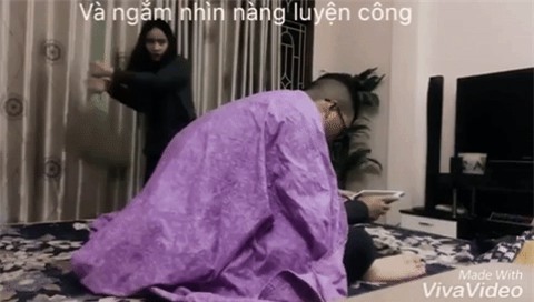Bạn trai cắm đầu chơi game, cô nàng tự biên tự diễn nguyên bộ phim cổ trang gây chú ý - Ảnh 3.