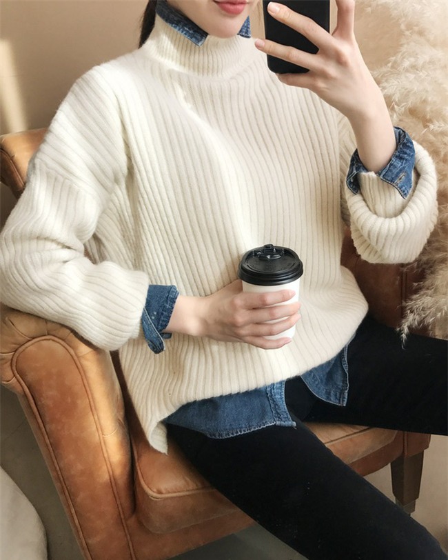 Xem đi xem lại thì áo len gân sọc vẫn dễ chọn nhất, vừa gọn gàng ôm dáng vừa giữ ấm cực đỉnh - Ảnh 19.